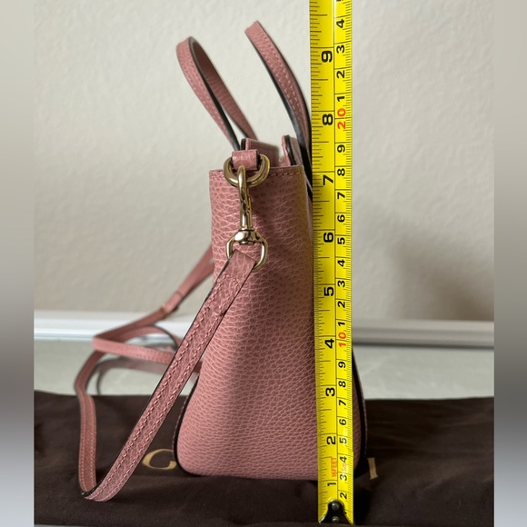 Gucci Swing Mini Crossbody Bag โ Light Pink - Picture 14 of 16